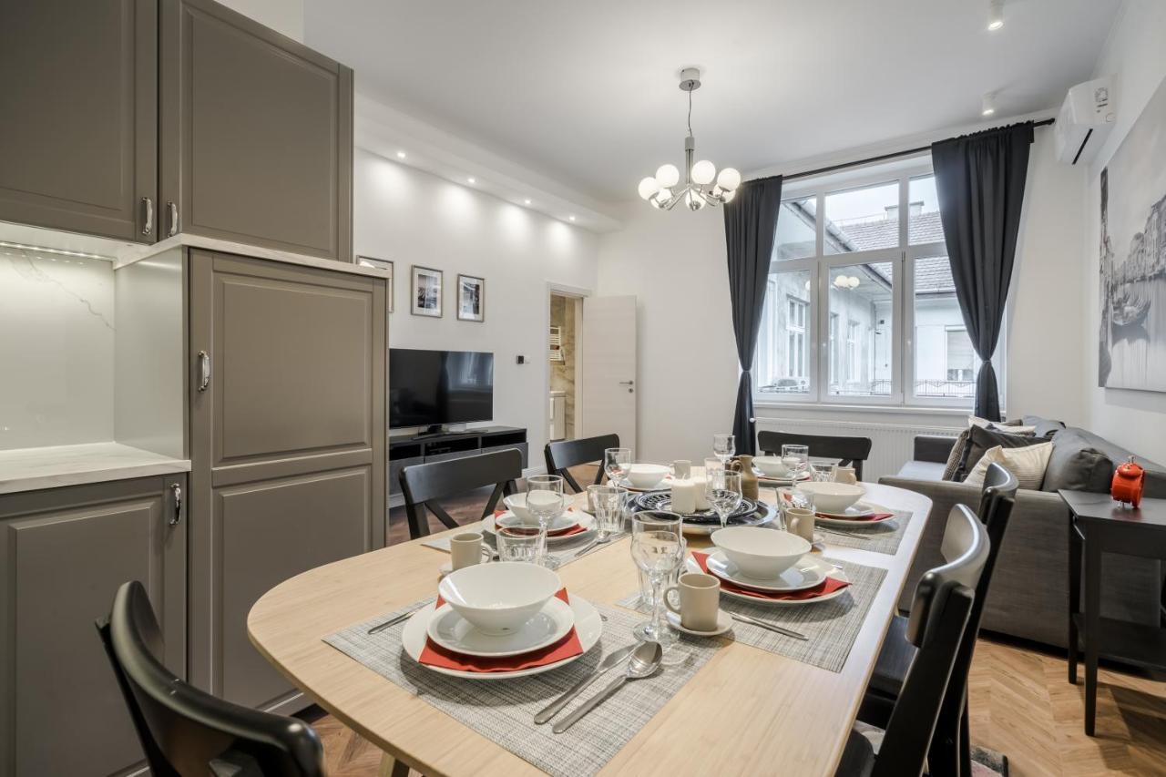 Bpr Sirius With A/c Appartement